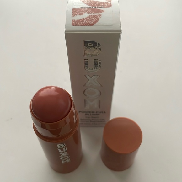 Buxom Power-Full Plump Lip Balm INNER GLOW
Lightly Swatched * - Picture 7 of 13
